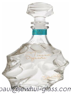 acheter Une bouteille en verre en tequila argentée, une bouteille en verre Super Flint avec bouchons de verre. fabrication en ligne