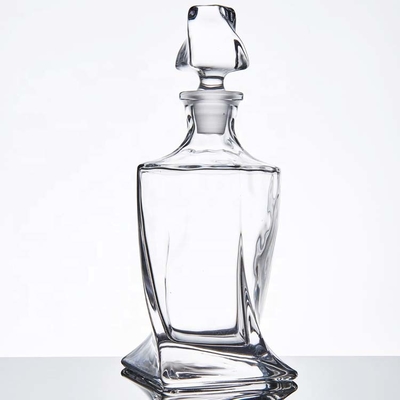 acheter Décanteurs en verre de torsion de boisson alcoolisée de décanteur de boisson alcoolisée claire de la bouteille 750ml avec des bouchons online manufacture