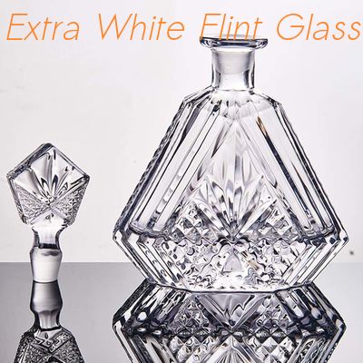 acheter OIN unique 9001 de FDA de décanteur de whisky de 500ml 700ml avec le bouchon en verre online manufacture