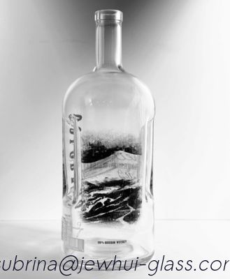 Bon prix Flint Fancy Rum Bottle Aluminium superbe Cork Square Glass Decanter en bois en ligne