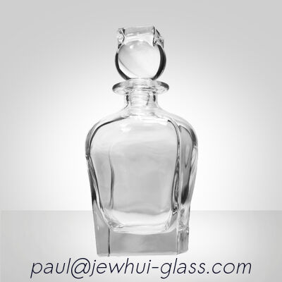 Bon prix Carafe en verre taillé diamant Super Flint, XO, brandy, Vodka, Liqueur, Gin, Rhum, Tequila, Whisky, Brandy, Bouteille en verre spiritueux avec bouchons en verre massif en ligne