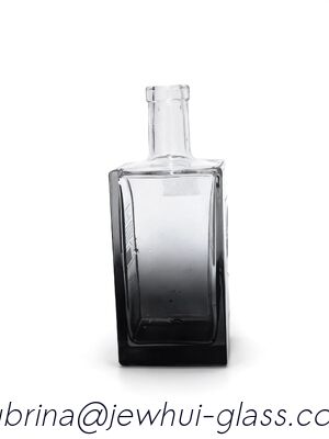Bon prix BOUTEILLE EN VERRE QUBIQUE 700ML en ligne
