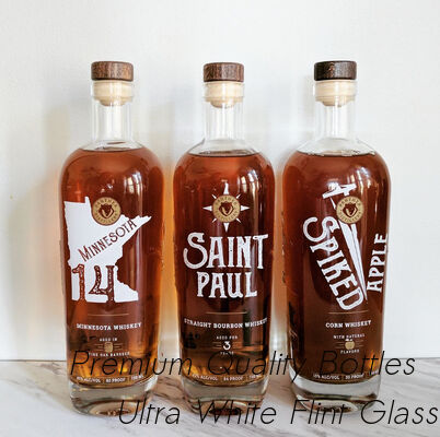 Bon prix 700 ml ou 750 ml Gin, whisky, vodka Bouteille en verre avec fermeture T-CORK ou GPI, fermeture Gula en ligne