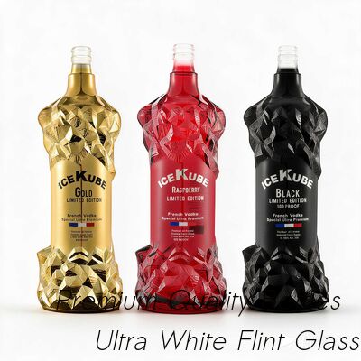 Bon prix Bouteille en verre givrée partielle 900g de vodka de Kube de glace avec la fermeture de Guala en ligne